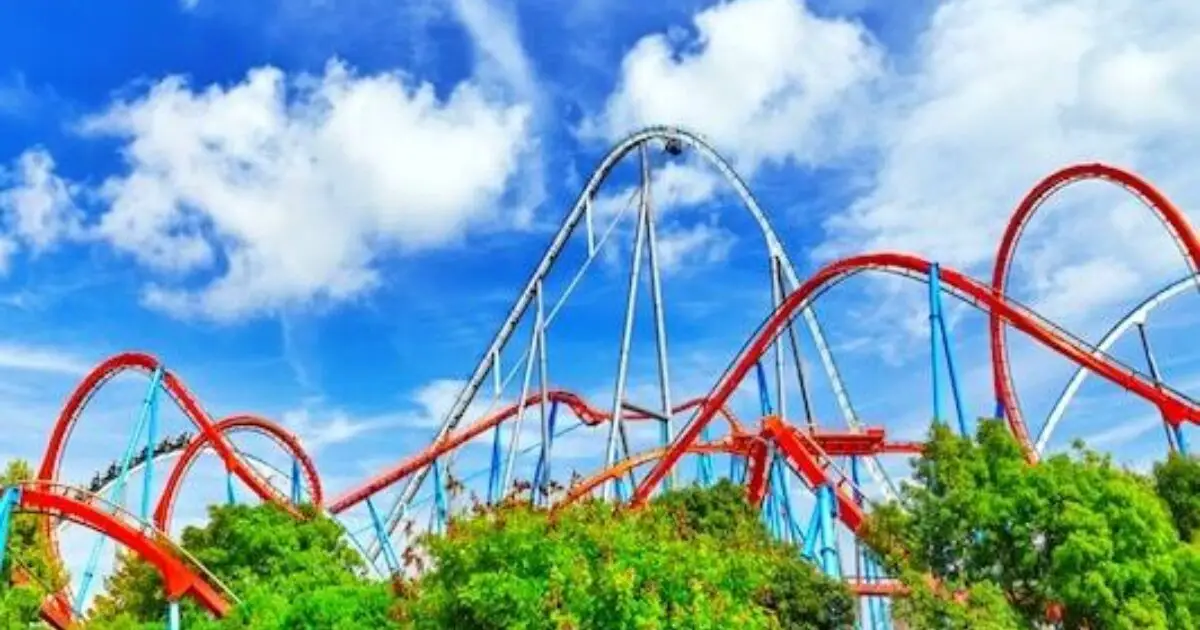 Dollywood 2024 Dollywood Family Vacation Giveaway